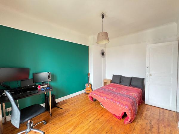 Maison Le Blanc-mesnil 7 pièce(s) 182.92 m2