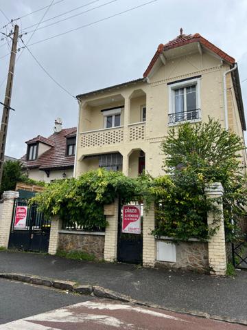 Maison Le Blanc-mesnil 7 pièce(s) 182.92 m2