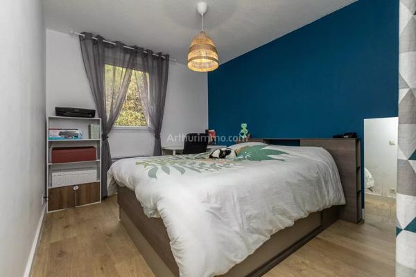 Vente Appartement 4 pièces 70 m2 à Morestel