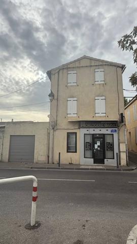 Immeuble de 6 lots + garage