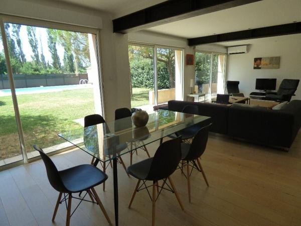 Maison à vendre    5 pièces •  Vedène