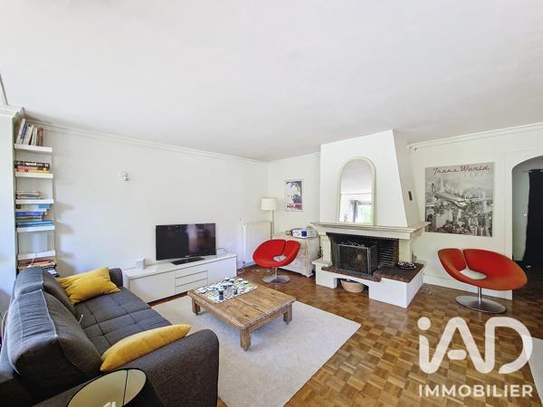 Appartement à vendre 6 pièces 136,16 m² Châtenay-Malabry