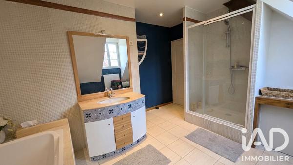 Maison à vendre 7 pièces 199 m² La Celle-les-Bordes