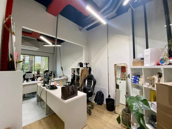 Bureaux à louer à PARIS 75017
