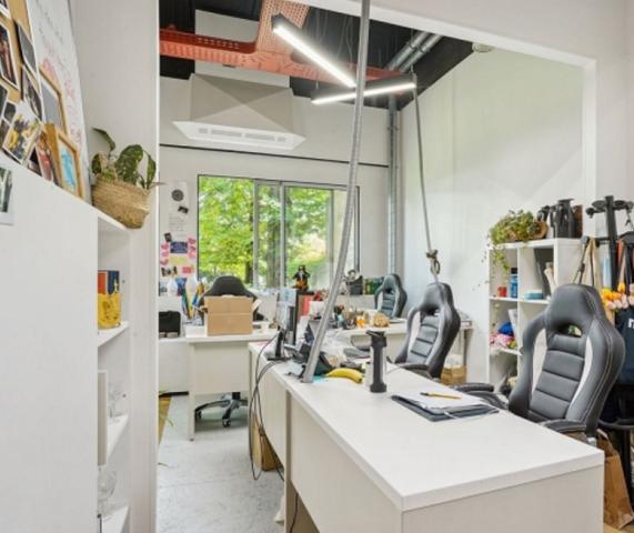 Bureaux à louer à PARIS 75017