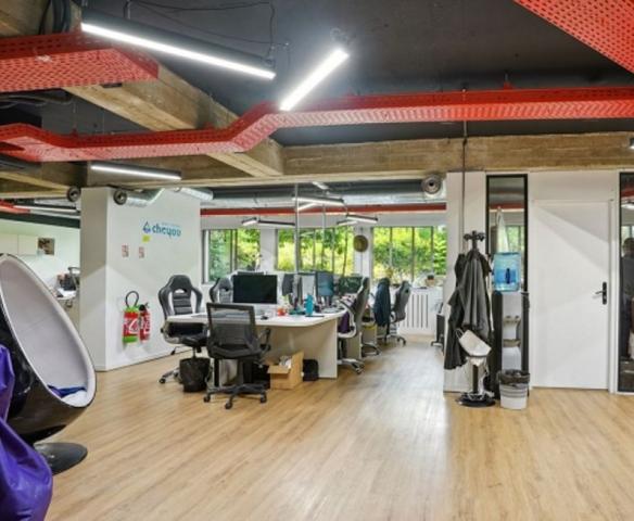 Bureaux à louer à PARIS 75017