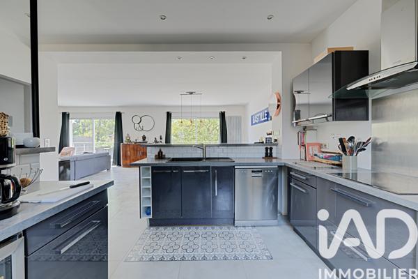 Maison à vendre 6 pièces 149,1 m² Vaires-sur-Marne