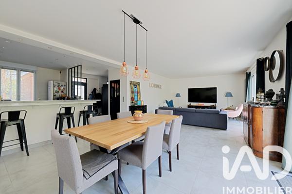 Maison à vendre 6 pièces 149,1 m² Vaires-sur-Marne