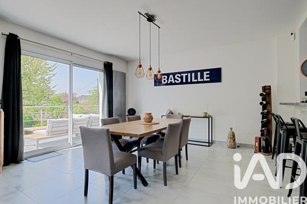 Maison à vendre 6 pièces 149,1 m² Vaires-sur-Marne