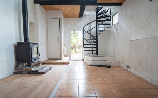 Maison à vendre    4 pièces •  Oloron-Sainte-Marie