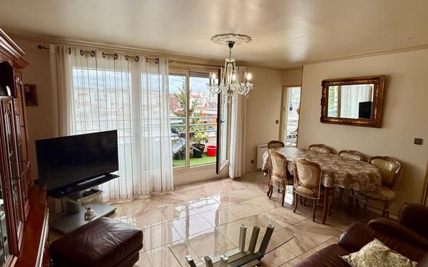 Appartement à vendre    4 pièces • 84,40 m2 La Courneuve
