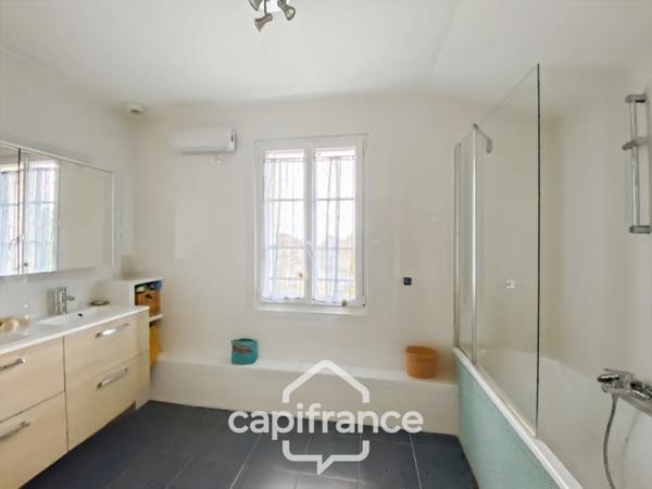 Maison bourgeoise à vendre 8 pièces CUISEAUX (71) - 5 chambres - 2077m² de terrain