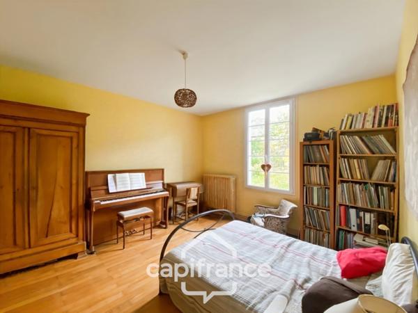 Maison bourgeoise à vendre 8 pièces CUISEAUX (71) - 5 chambres - 2077m² de terrain