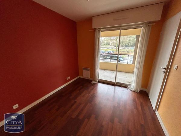 Appartement à louer 2 pièces 34.41m² Laval (53000)