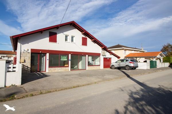 Immeuble à vendre 958 640 € Saint-Palais 490 m² DPE D
