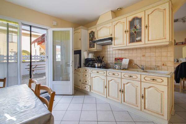 Immeuble à vendre 958 640 € Saint-Palais 490 m² DPE D