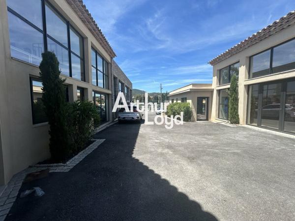 Bureaux à louer 140 m² divisibles dès 70 m² - Sainte Maxime