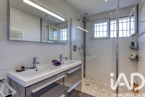 Maison à vendre 5 pièces 150 m² Seyssins