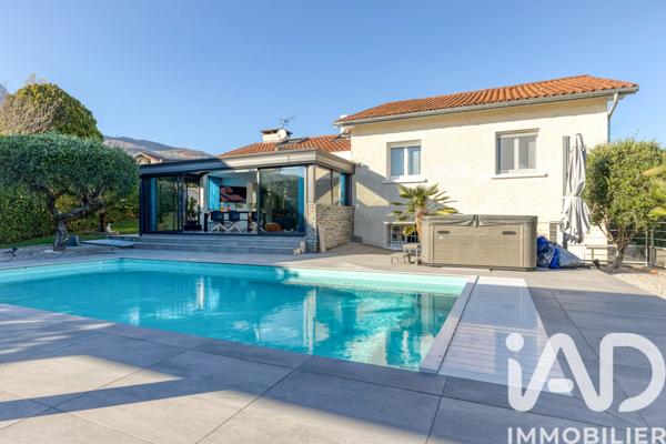 Maison à vendre 5 pièces 150 m² Seyssins