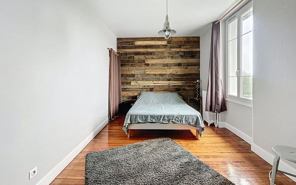 Maison à vendre    5 pièces •  Creuzier-le-Vieux