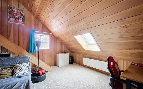 Maison à vendre    5 pièces •  Creuzier-le-Vieux