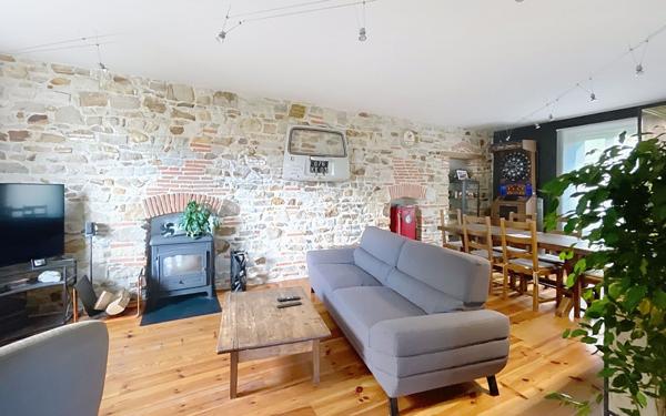 Maison à vendre    5 pièces •  Creuzier-le-Vieux