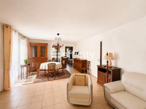 Maison
         3 pièces
        - 71 m² Exclusivité 276 780 € *