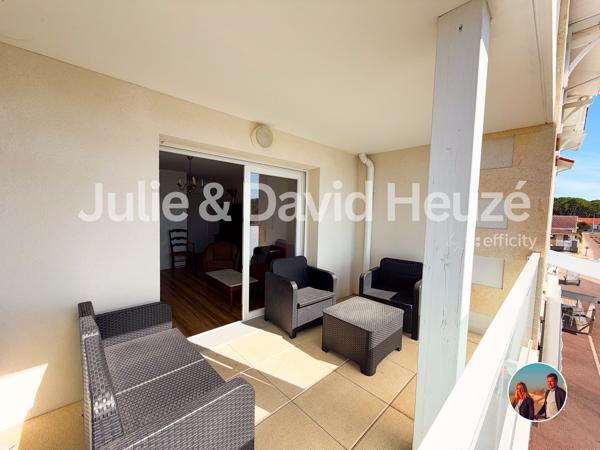 Appartement
         3 pièces
        - 65 m² 335 000 € *