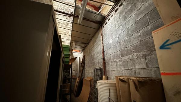 Locaux d'activités à louer situés à Compiègne.