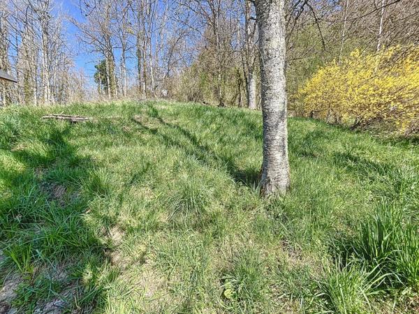 Terrain Viabilisé avec Permis de Construire à Fillinges