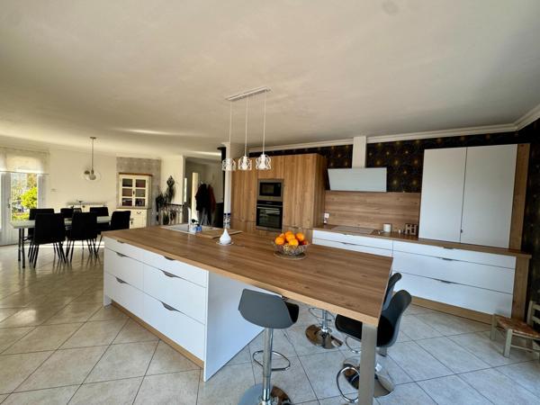 Villa à Pujols