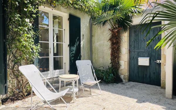 Maison à vendre    5 pièces •  Saint-Martin-de-Ré