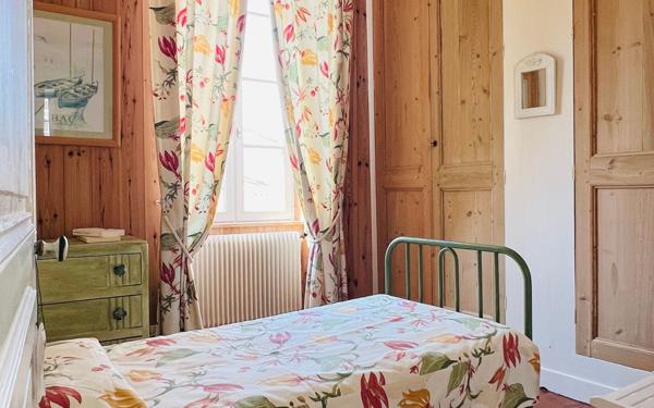 Maison à vendre    5 pièces •  Saint-Martin-de-Ré