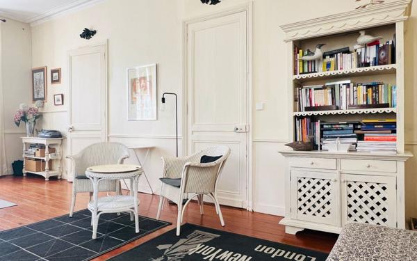 Maison à vendre    5 pièces •  Saint-Martin-de-Ré