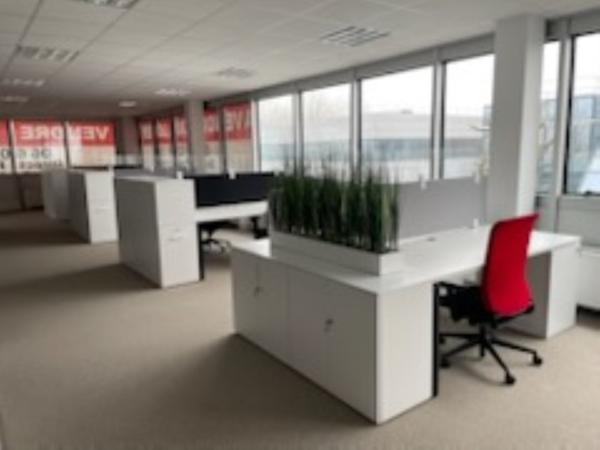 Bâtiment de bureaux à vendre à Roissy-en-France accès direct autoroutes