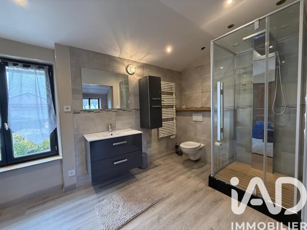 Maison à vendre 8 pièces 254 m² Crécy-la-Chapelle