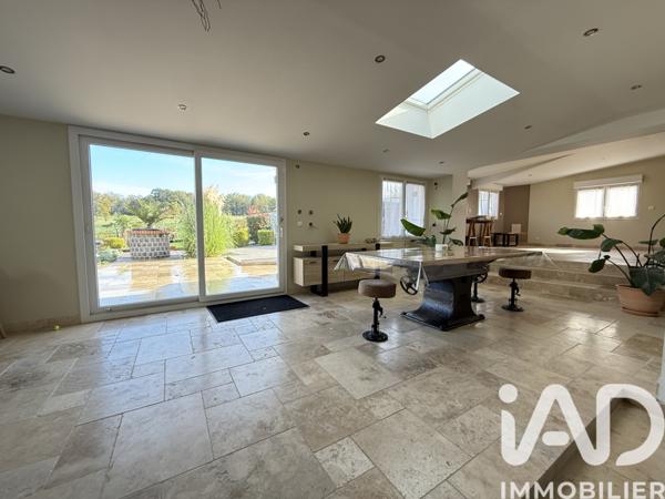 Maison à vendre 8 pièces 254 m² Crécy-la-Chapelle