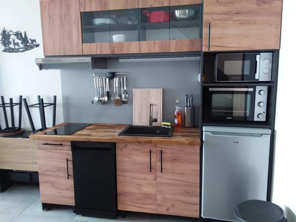 Appartement à vendre 1 pièce 24 m² avec balcon, cellier, casier à ski.