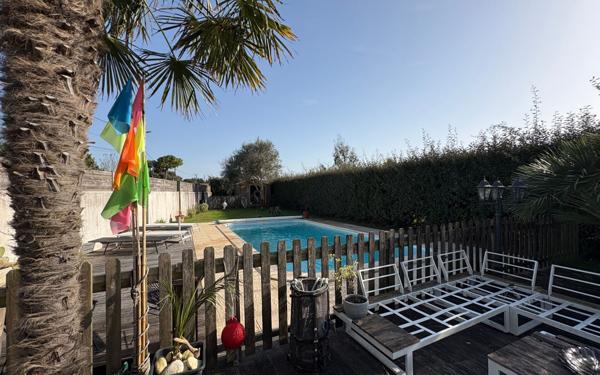 Maison à vendre    5 pièces •  Dolus-d'Oléron