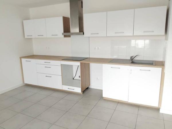 Appartement 3 pièces                                        - 69580 Sathonay-Camp Réf : 5678
