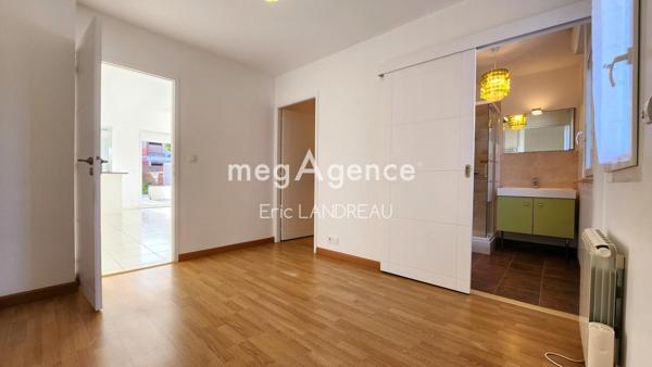 Appartement à SABLES D OLONNE, 85180 - 4 pièces 91m²