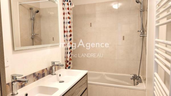 Appartement à SABLES D OLONNE, 85180 - 4 pièces 91m²