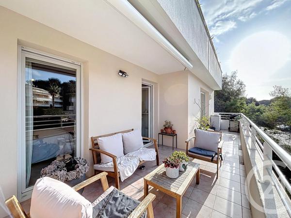 Appartement T3 à vendre  3 pièces - 60,14 m2 CAVALAIRE SUR MER - 83