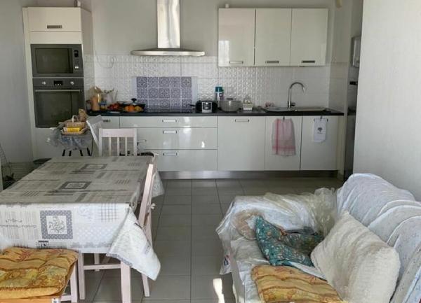 Appartement à vendre    3 pièces • 58,90 m2 Marseille 15