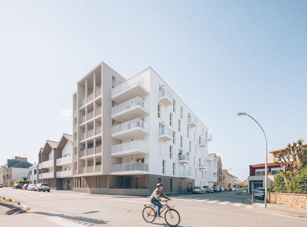 A vendre T4 -80,87 m² dans résidence Neuve Livrée avec deux balcons