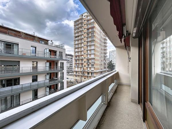 Exclusivité à Saint-Étienne : Charmant appartement 2 pièces à la Cité du Design