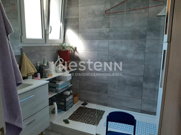 Maison d'exception à vendre à Boismé sur terrain spacieux et grande dépendance