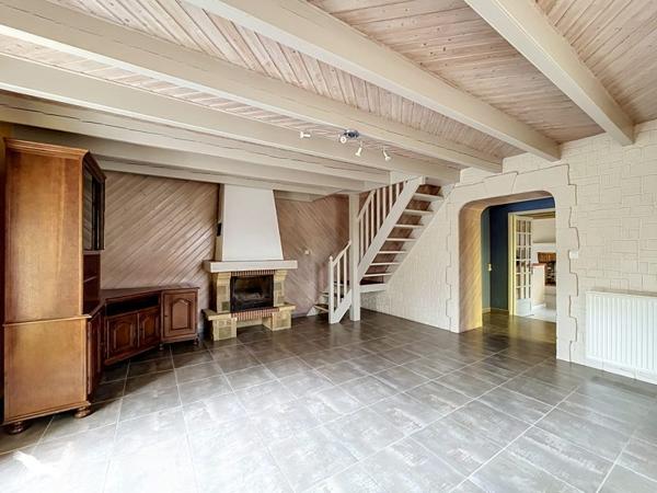 Maison 202 920 € Fontenay-le-Comte 5 p 168 m² DPE D