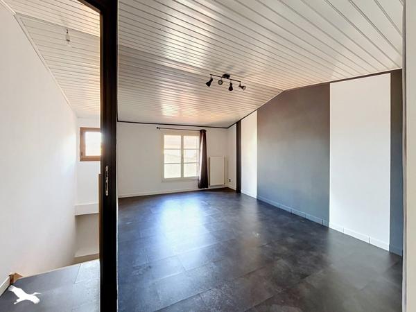 Maison 202 920 € Fontenay-le-Comte 5 p 168 m² DPE D
