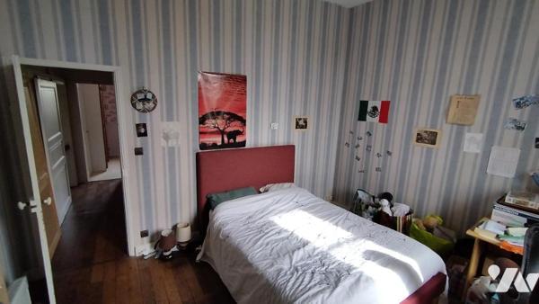 A vendre à VALENCE-EN-POITOU, COUHE (86), Une belle maison de ville de caractère